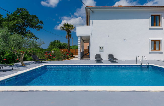 Casa de 6 quartos em Svetvinčenat com piscina privada e jardim - Foto 34