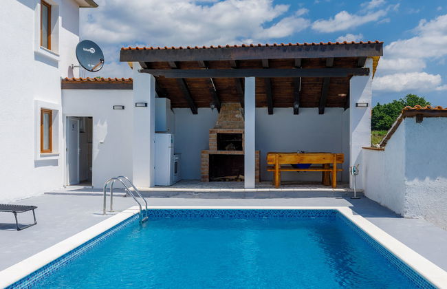 Casa de 6 quartos em Svetvinčenat com piscina privada e jardim - Foto 2