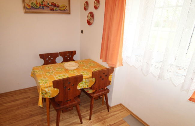 4 bedroom House in Sedlec with private pool and garden - Photo 13