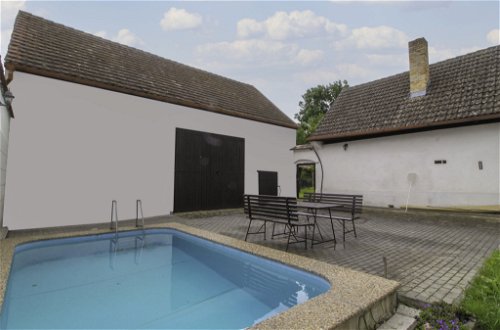 Foto 18 - Casa de 3 habitaciones en Sedlec con piscina privada