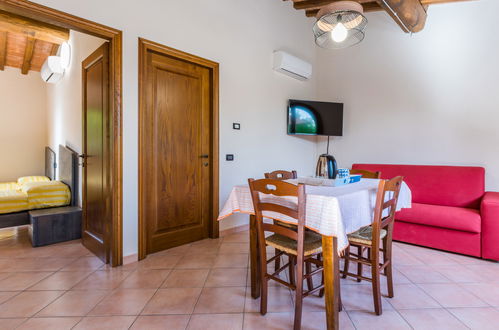 Photo 8 - 2 bedroom Apartment in Montecatini Val di Cecina with swimming pool and garden