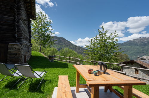 Foto 2 - Appartamento con 1 camera da letto a Introd con giardino e vista sulle montagne