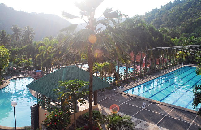 Asin Hot Spring Tour - Private - Photo 2