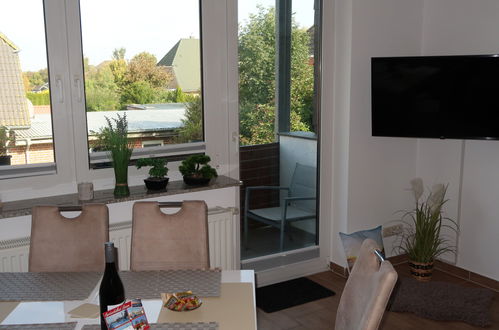 Photo 15 - 2 bedroom Apartment in Warwerort with garden and sea view