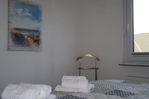Foto 17 - Appartamento con 2 camere da letto a Warwerort con giardino e vista mare