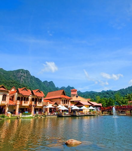 Foto de Langkawi Round Island Tour from Datai ,Tanjung Rhu and Westin
