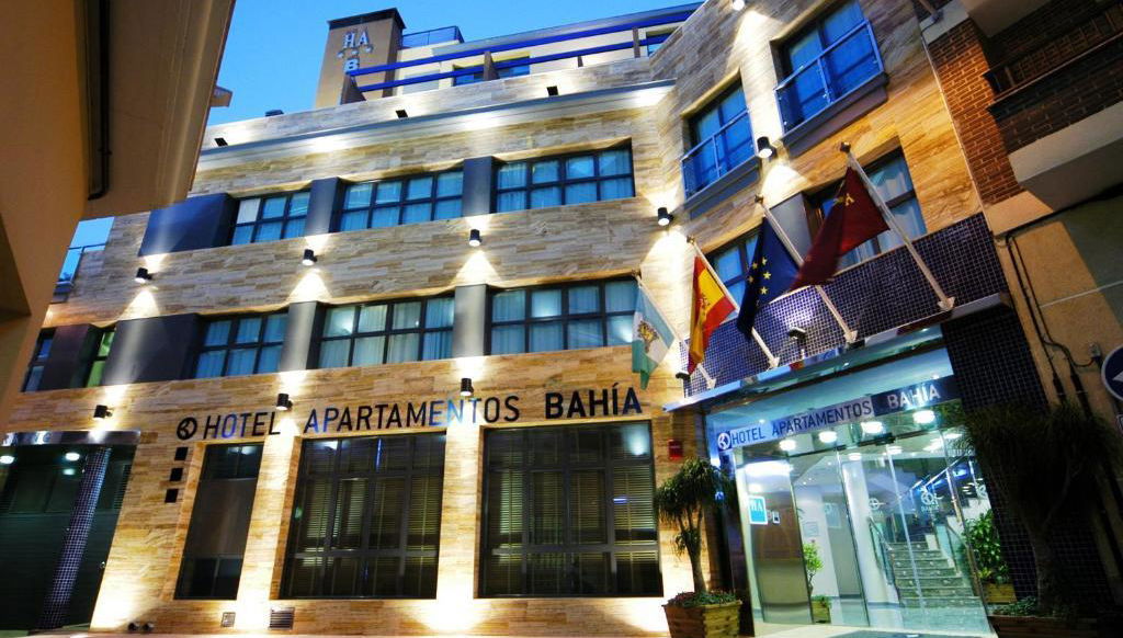 Bahía Aparthotel - Photo 1