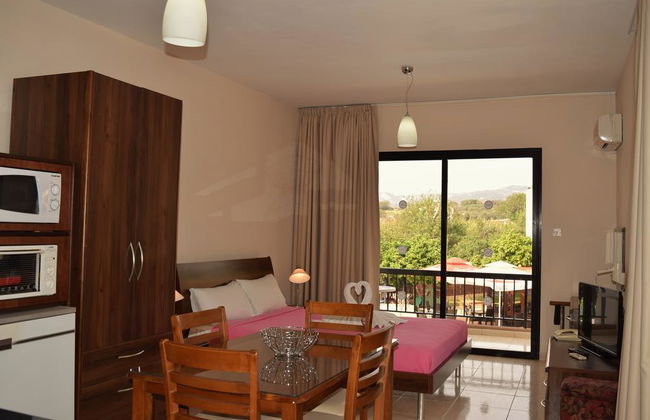 Anna Hotel Apartments - Photo 9