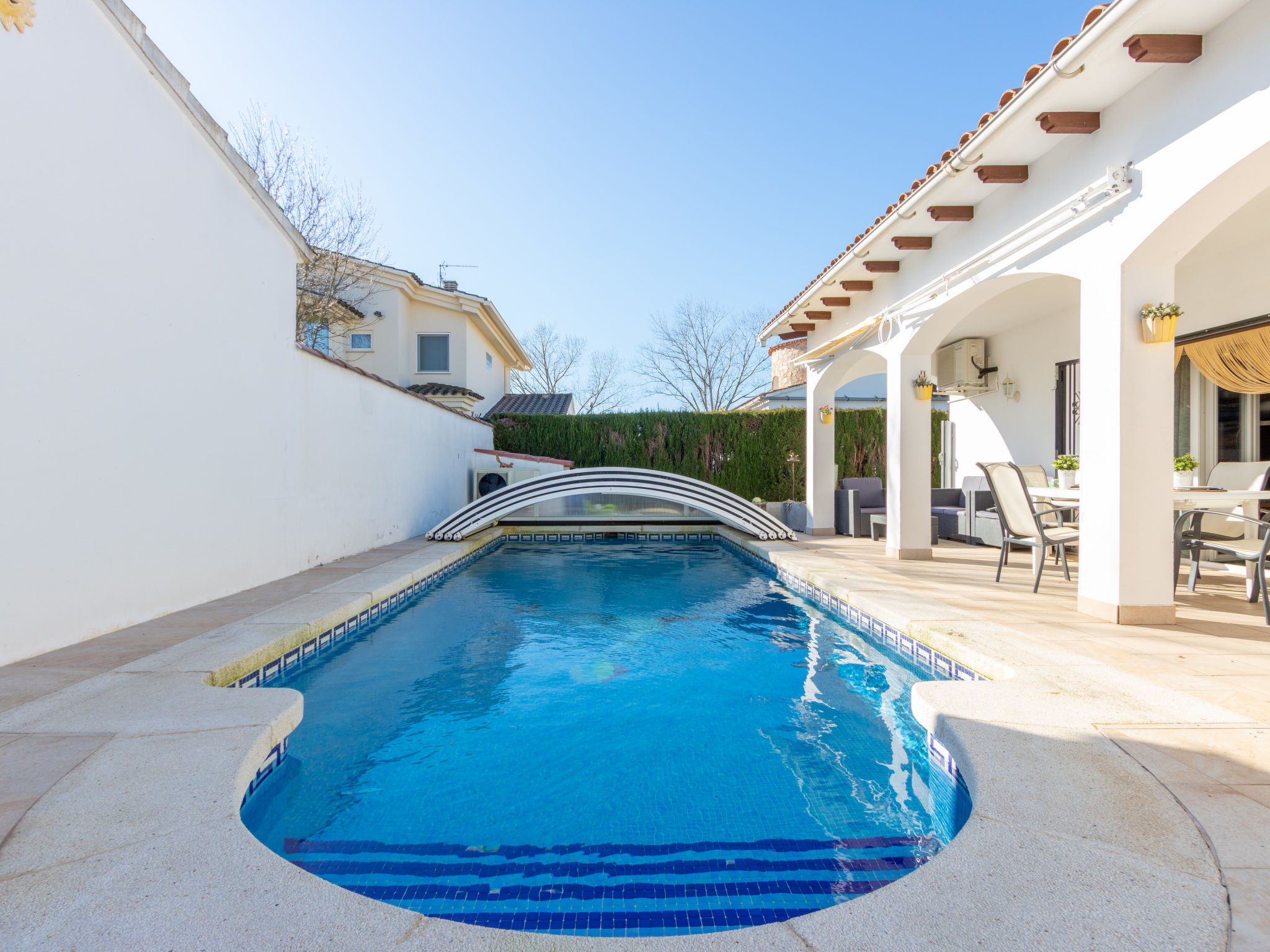 Foto 22 - Casa con 3 camere da letto a Castelló d'Empúries con piscina privata e vista mare