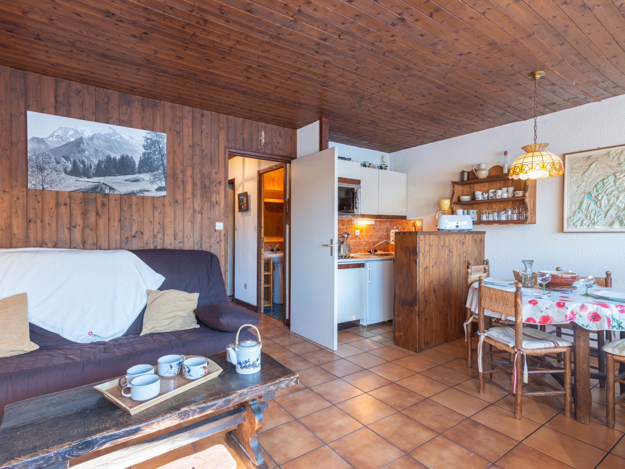 Foto 7 - Apartment mit 1 Schlafzimmer in Saint-Gervais-les-Bains mit schwimmbad und blick auf die berge