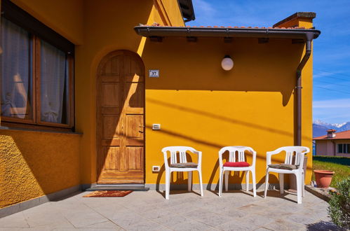 Photo 2 - Maison de 2 chambres à Pianello del Lario avec terrasse et vues sur la montagne