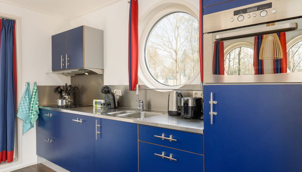 Casa de 2 habitaciones en Bispingen con piscina y jardín - Foto 3