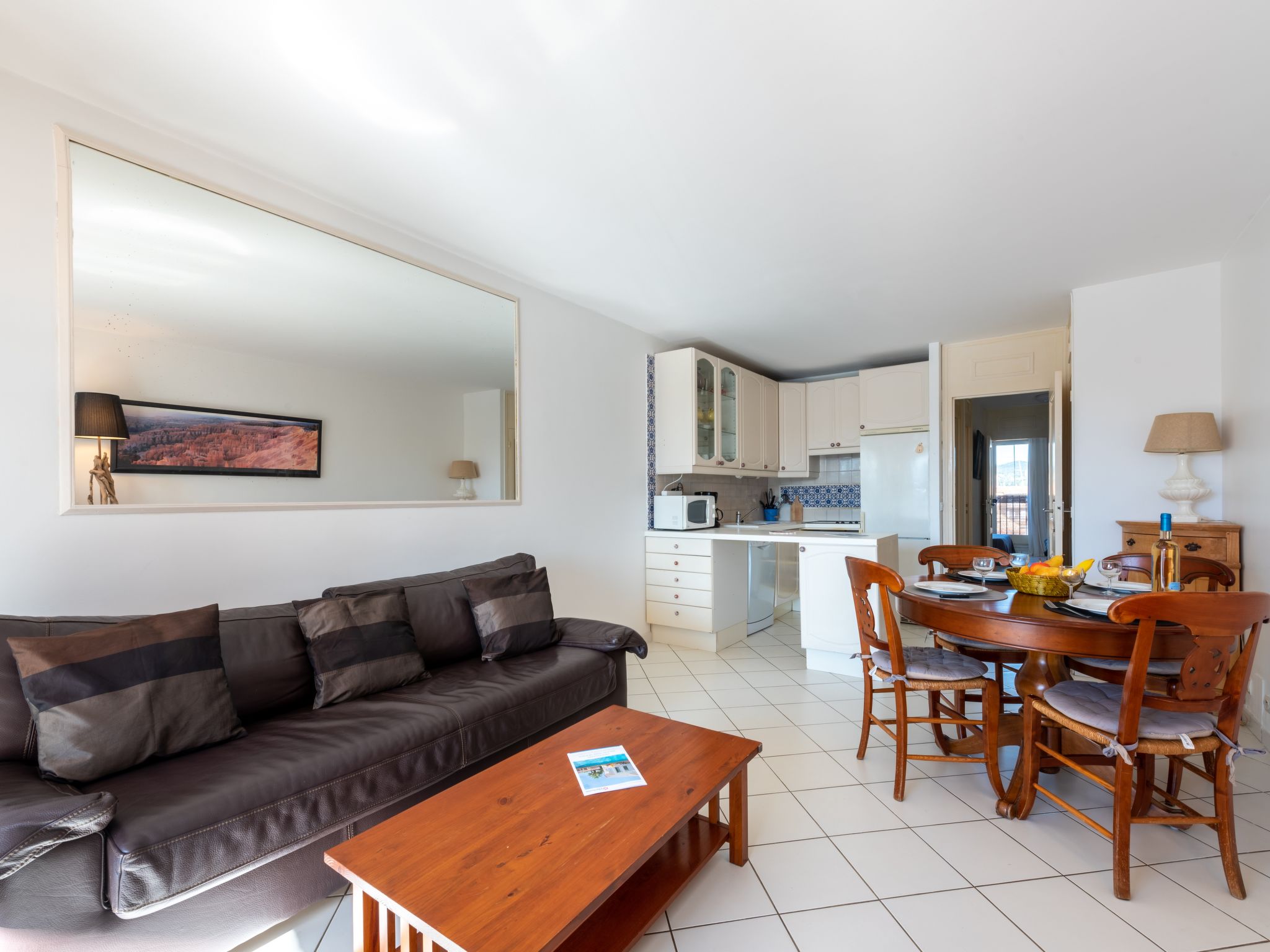 Foto 8 - Apartamento de 1 habitación en Cogolin con vistas al mar