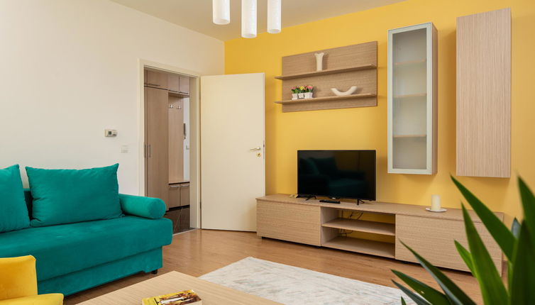 Photo 1 - Brasov Holiday Apartments - COLORS