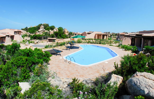 Casa de 4 quartos em Trinità d'Agultu e Vignola com piscina e jardim - Foto 23