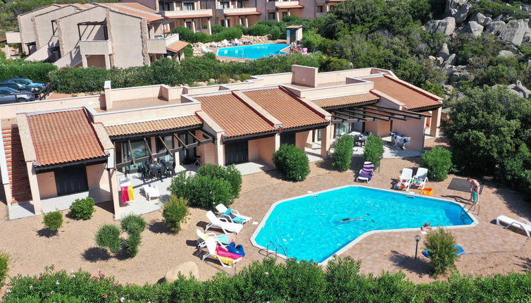 Photo 1 - Maison de 3 chambres à Trinità d'Agultu e Vignola avec piscine et vues à la mer