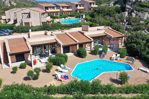 Foto 1 - Haus mit 3 Schlafzimmern in Trinità d'Agultu e Vignola mit schwimmbad und blick aufs meer