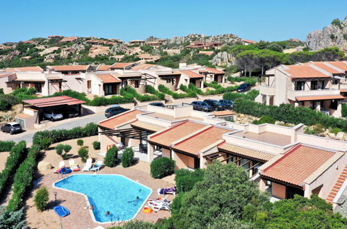 Photo 24 - Maison de 3 chambres à Trinità d'Agultu e Vignola avec piscine et vues à la mer