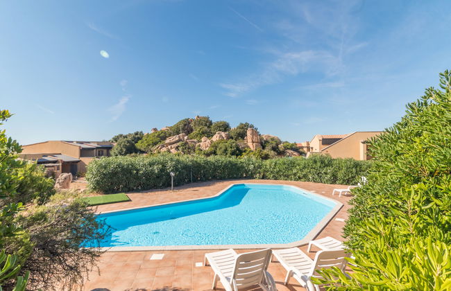 Casa de 4 quartos em Trinità d'Agultu e Vignola com piscina e jardim - Foto 22