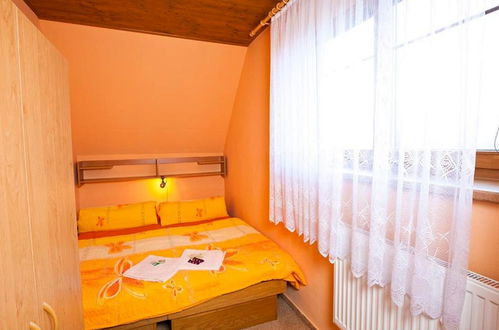 Foto 4 - Apartamento de 2 quartos em Harrachov com jardim