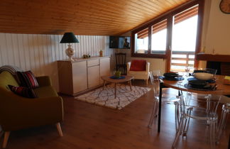 Photo 2 - 2 bedroom Apartment in Sainte-Croix with mountain view