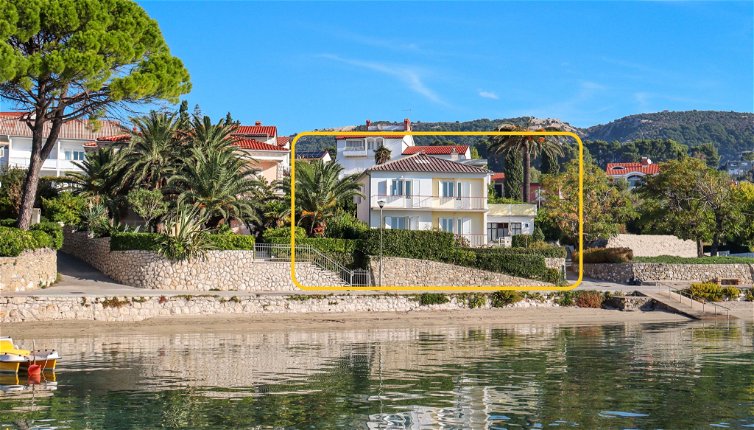 Foto 1 - Casa de 5 quartos em Rab com terraço e vistas do mar