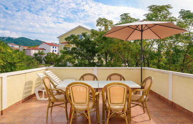 Casa de 6 quartos em Rab com jardim e terraço - Foto 6
