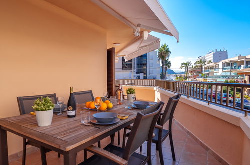 Photo 2 - 3 bedroom Apartment in Alcúdia with terrace and sea view