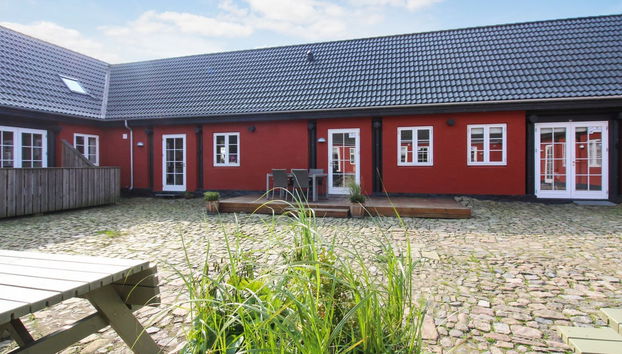 2 bedroom Apartment in Aakirkeby with swimming pool and terrace - Photo 4
