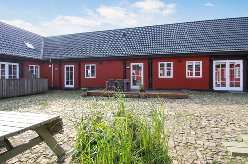 Photo 3 - Appartement de 2 chambres à Aakirkeby avec piscine et terrasse