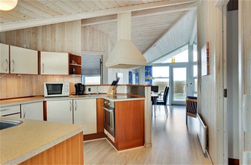 Foto 20 - Casa de 3 habitaciones en Hvide Sande con terraza y sauna