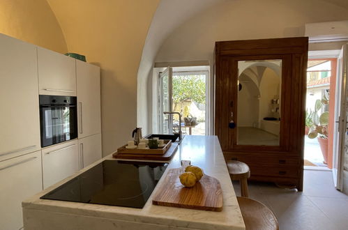 Photo 13 - 2 bedroom Apartment in Imperia with garden