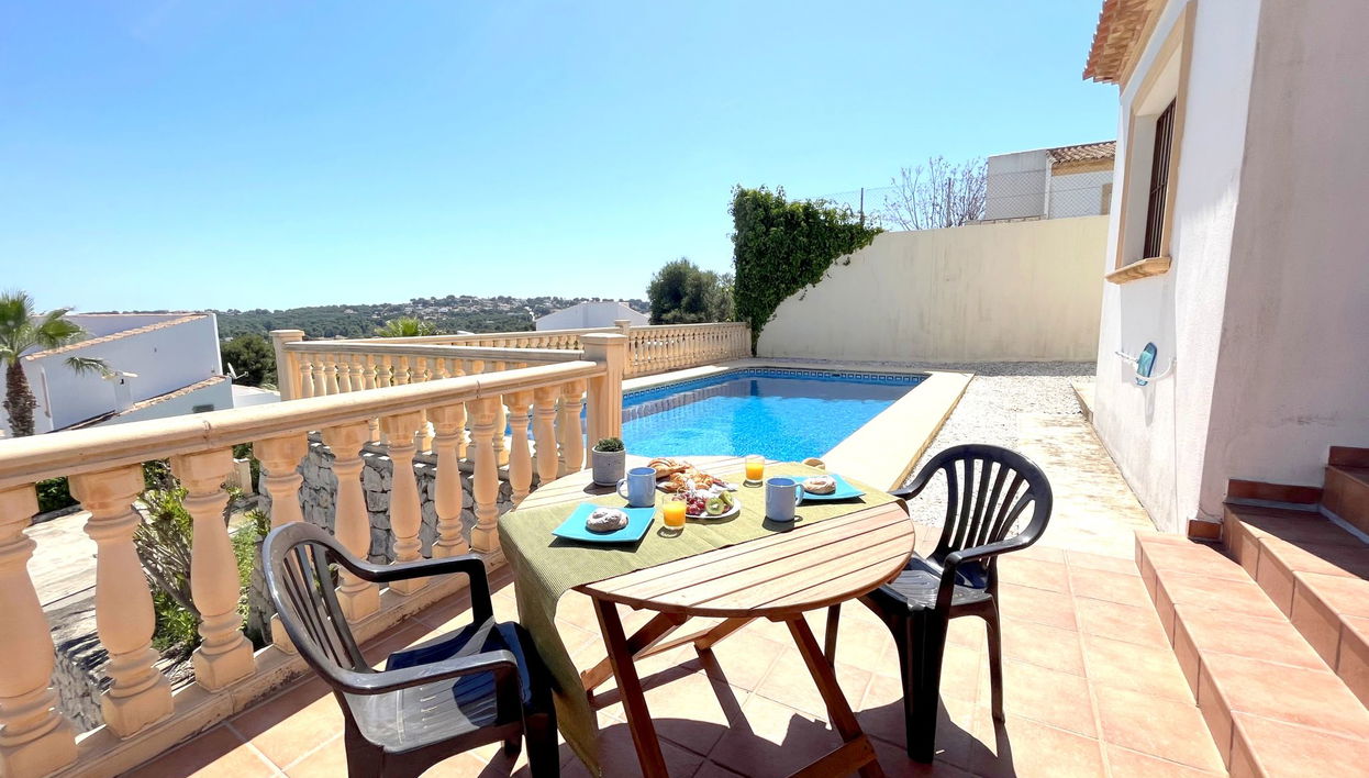 Casa de 3 quartos em Jávea com piscina privada e jardim - Foto 1