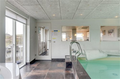 Photo 4 - Maison de 3 chambres à Ringkøbing avec piscine privée et terrasse