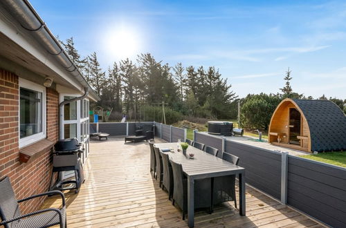 Foto 9 - Haus mit 4 Schlafzimmern in Ringkøbing mit privater pool und terrasse
