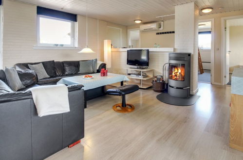 Photo 6 - 4 bedroom House in Ringkøbing with private pool and terrace