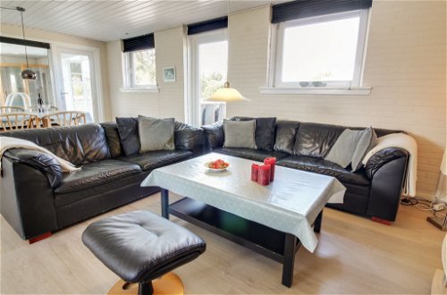 Photo 8 - 4 bedroom House in Ringkøbing with private pool and terrace