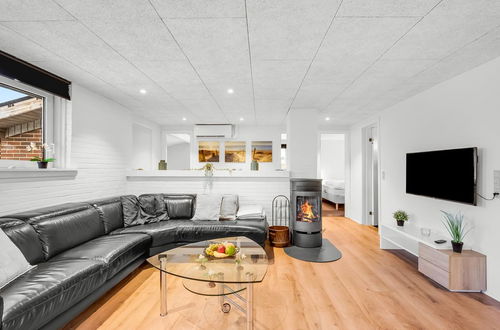 Photo 4 - Maison de 4 chambres à Ringkøbing avec piscine privée et terrasse