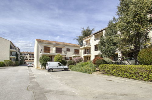 Photo 15 - Appartement en Saint-Cyr-sur-Mer avec terrasse