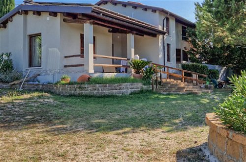 Foto 1 - Casa de 2 quartos em Collecorvino com jardim e terraço