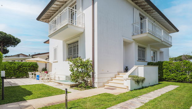 Haus mit 4 Schlafzimmern in Camaiore mit garten - Foto 4