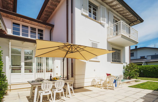 Casa de 4 quartos em Camaiore com jardim - Foto 1