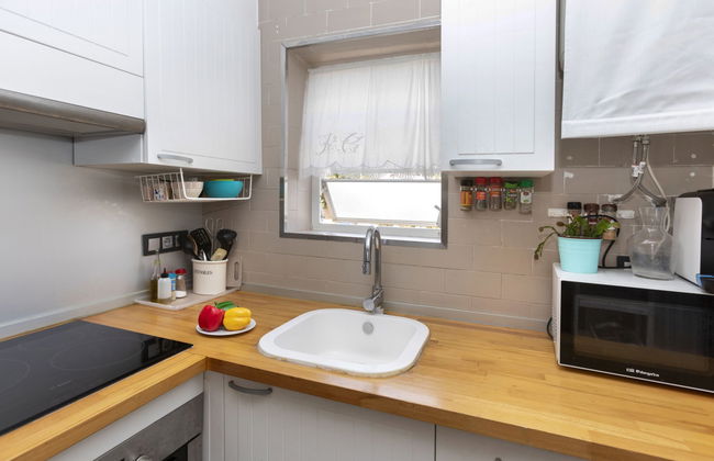 2 bedroom Apartment in Tossa de Mar with garden - Photo 12