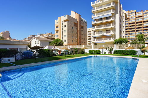 Foto 1 - Apartamento de 2 quartos em Fuengirola com piscina e terraço