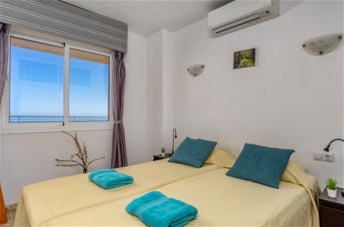 Foto 9 - Appartamento con 2 camere da letto a Fuengirola con piscina e vista mare