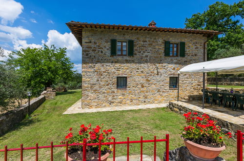 Foto 6 - Casa de 7 habitaciones en Laterina Pergine Valdarno con piscina privada y jardín