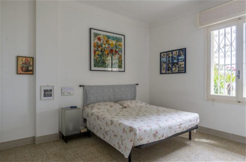 Foto 19 - Apartamento de 2 quartos em Sanremo com vistas do mar
