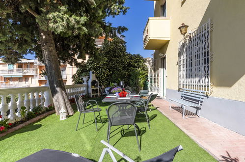 Photo 27 - 2 bedroom Apartment in Sanremo with garden