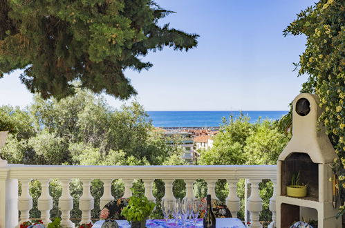 Photo 33 - Appartement de 2 chambres à Sanremo avec jardin