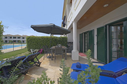 Photo 19 - 3 bedroom House in Albufeira with swimming pool and garden